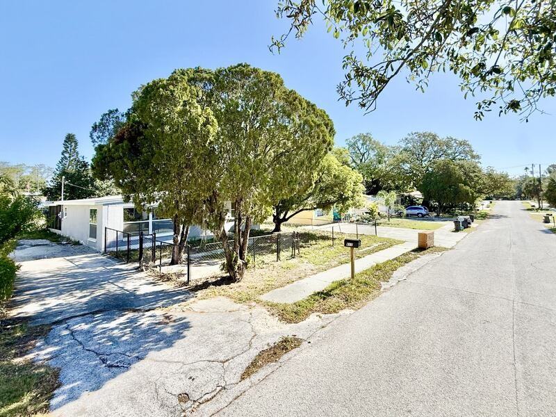 617 Pent St - Photo 5 of 50