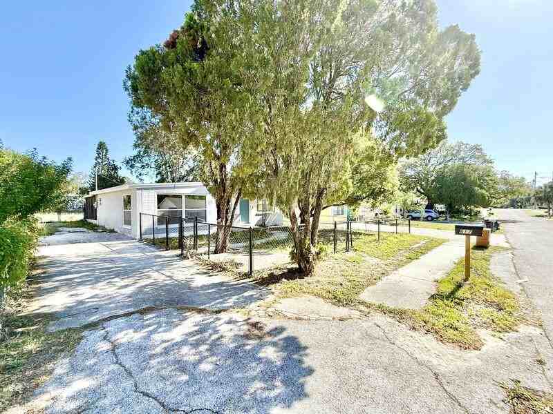 617 Pent St - Photo 7 of 50