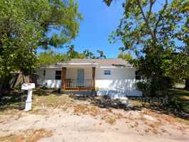 featured image of 1608 E New Orleans Ave