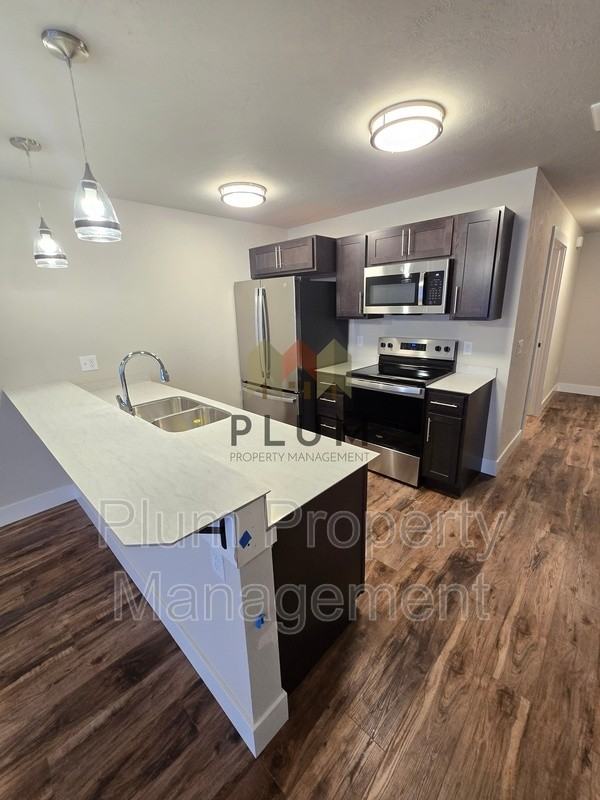 425 Michigan Ave #306 - Photo 7 of 27