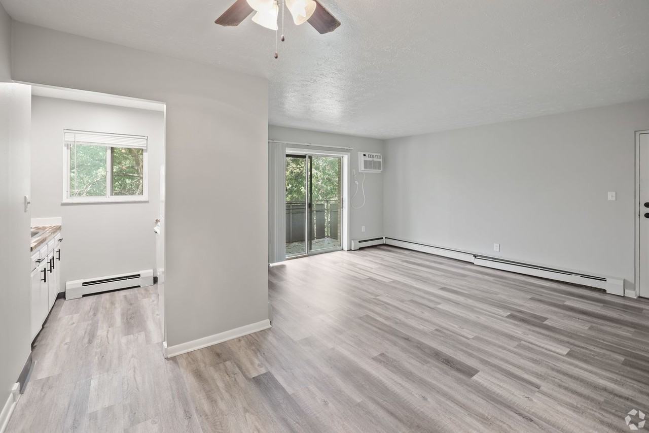 6531 State Road - Photo 3 of 12