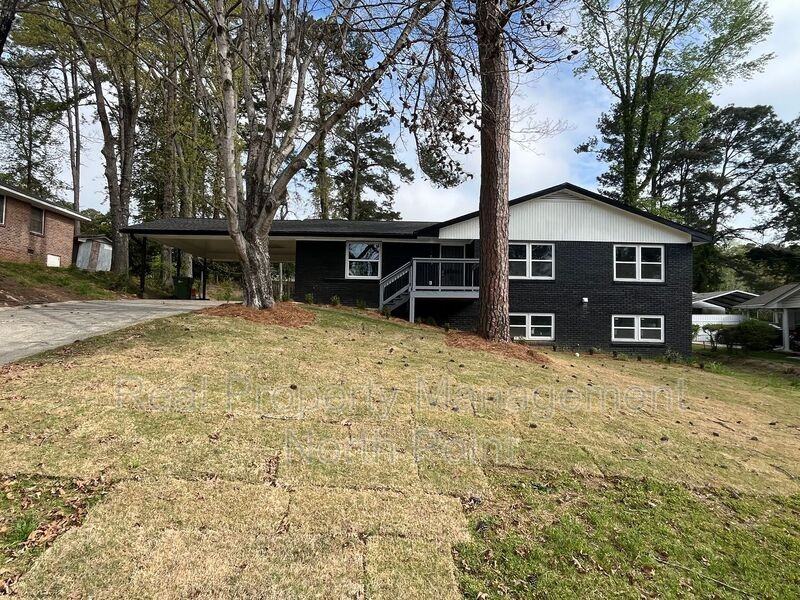 2425 Omaha Rd Sw - Photo 5 of 39