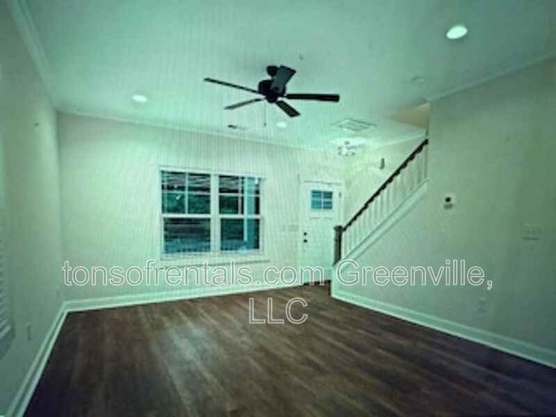 106 Hilton St #B - Photo 6 of 17