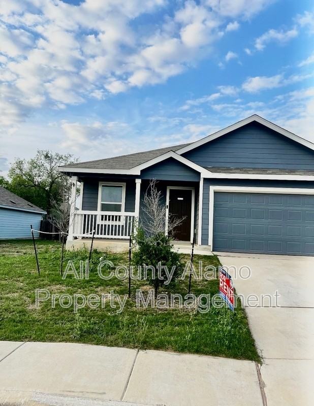 5743 Peak Pt - Photo 2 of 49