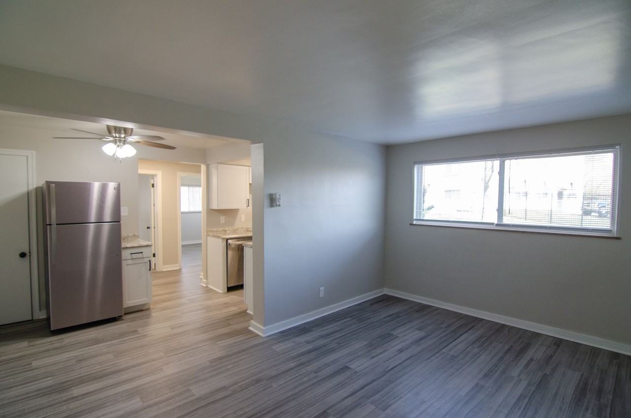 Newly Upgraded Apartments - Photo 6 of 50