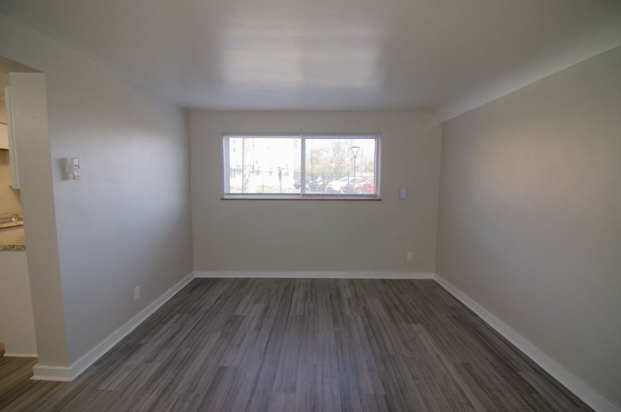 Newly Upgraded Apartments - Photo 7 of 50