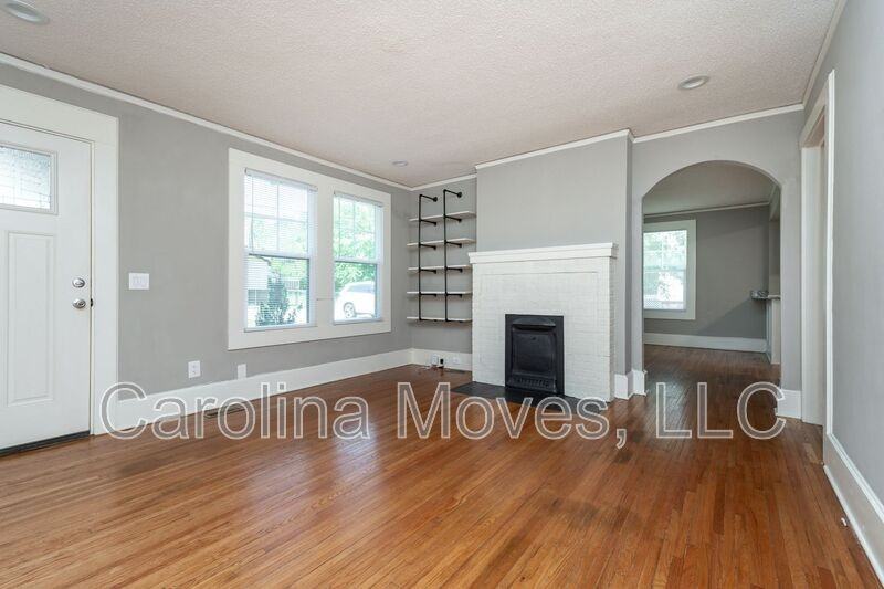 306 Powell St - Photo 4 of 21