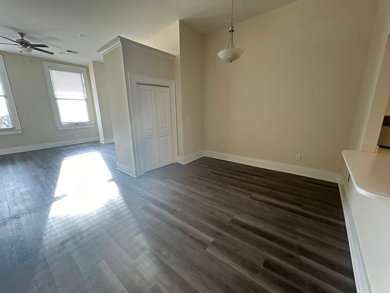 289-291 King - Photo 4 of 19