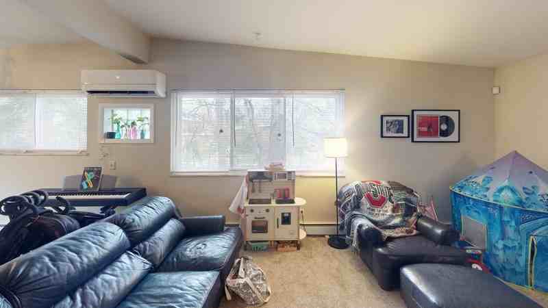 524 Bemidji Ct - Photo 5 of 13