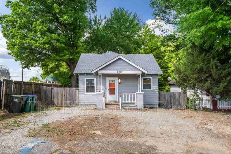 2517 Haden Ave - Photo 2 of 41