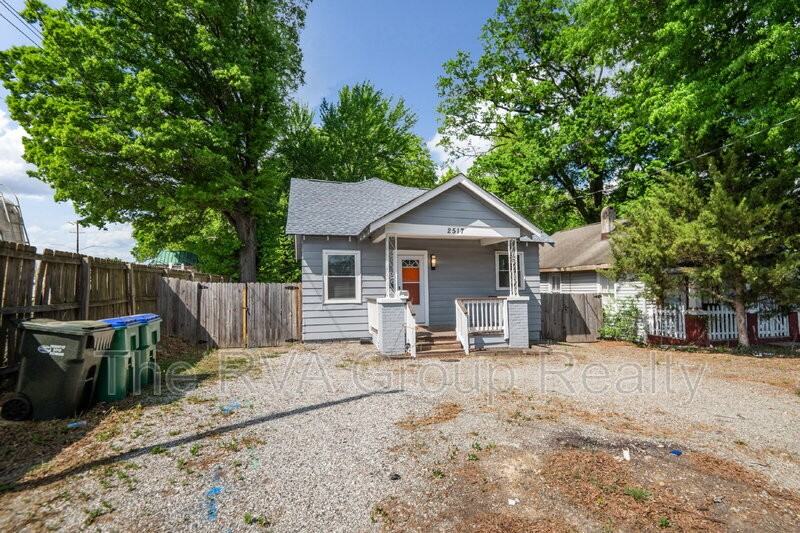 2517 Haden Ave - Photo 3 of 41