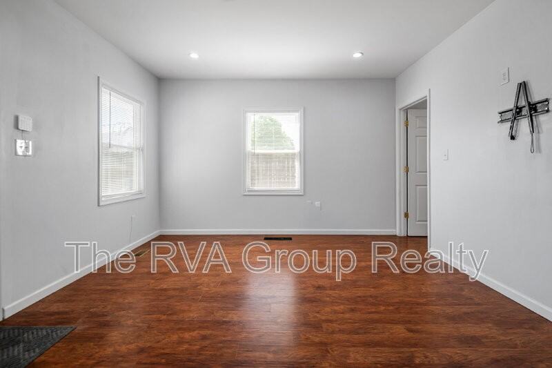 2517 Haden Ave - Photo 6 of 41