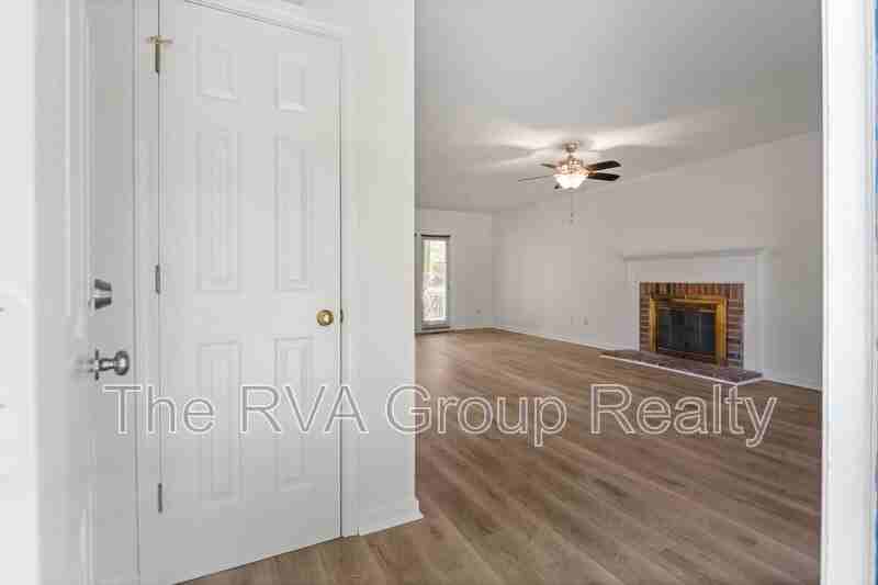 2307 Krossridge Ct - Photo 3 of 46