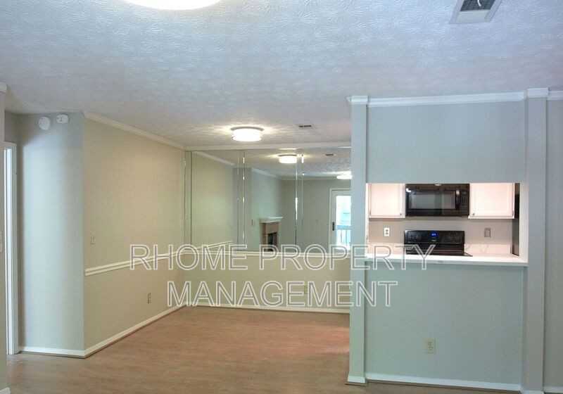 1415 Tuxworth Cir - Photo 3 of 34