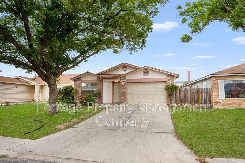 6863 Cypress Mist Dr - Photo 3 of 33