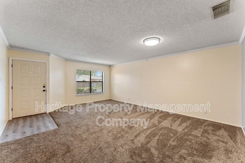 6863 Cypress Mist Dr - Photo 5 of 33