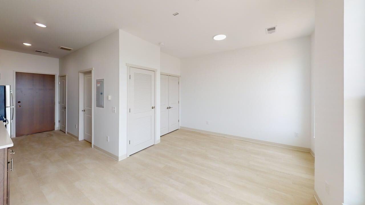 Winsor Place - Photo 3 of 19