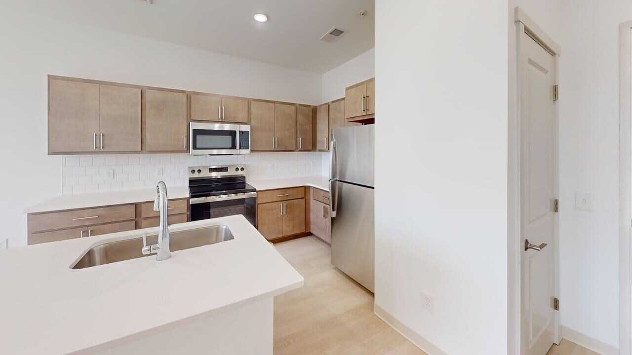 Winsor Place - Photo 5 of 19
