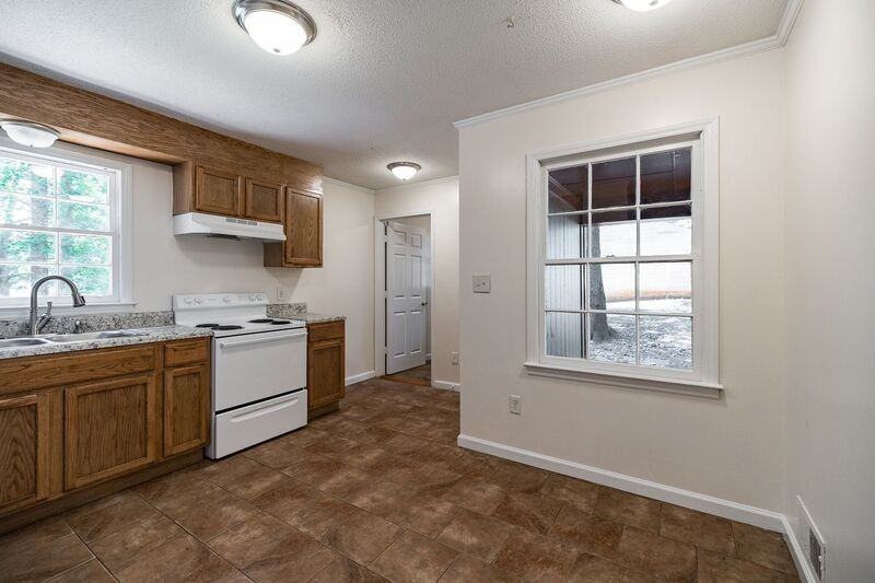 170 Garnet Ridge Dr - Photo 5 of 21