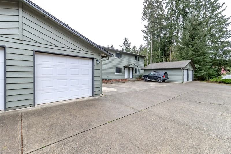 12123 125th Avenue Ct E - Photo 4 of 42