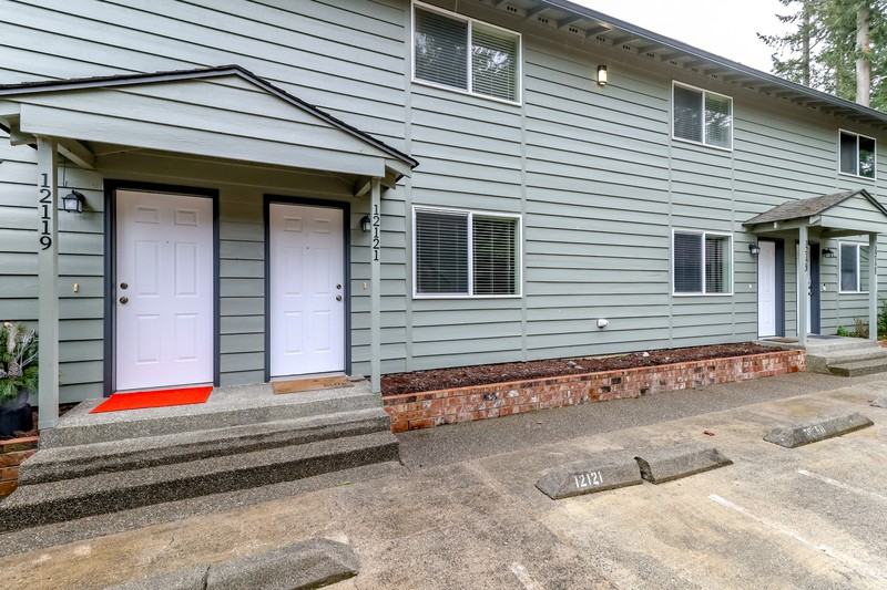 12123 125th Avenue Ct E - Photo 5 of 42