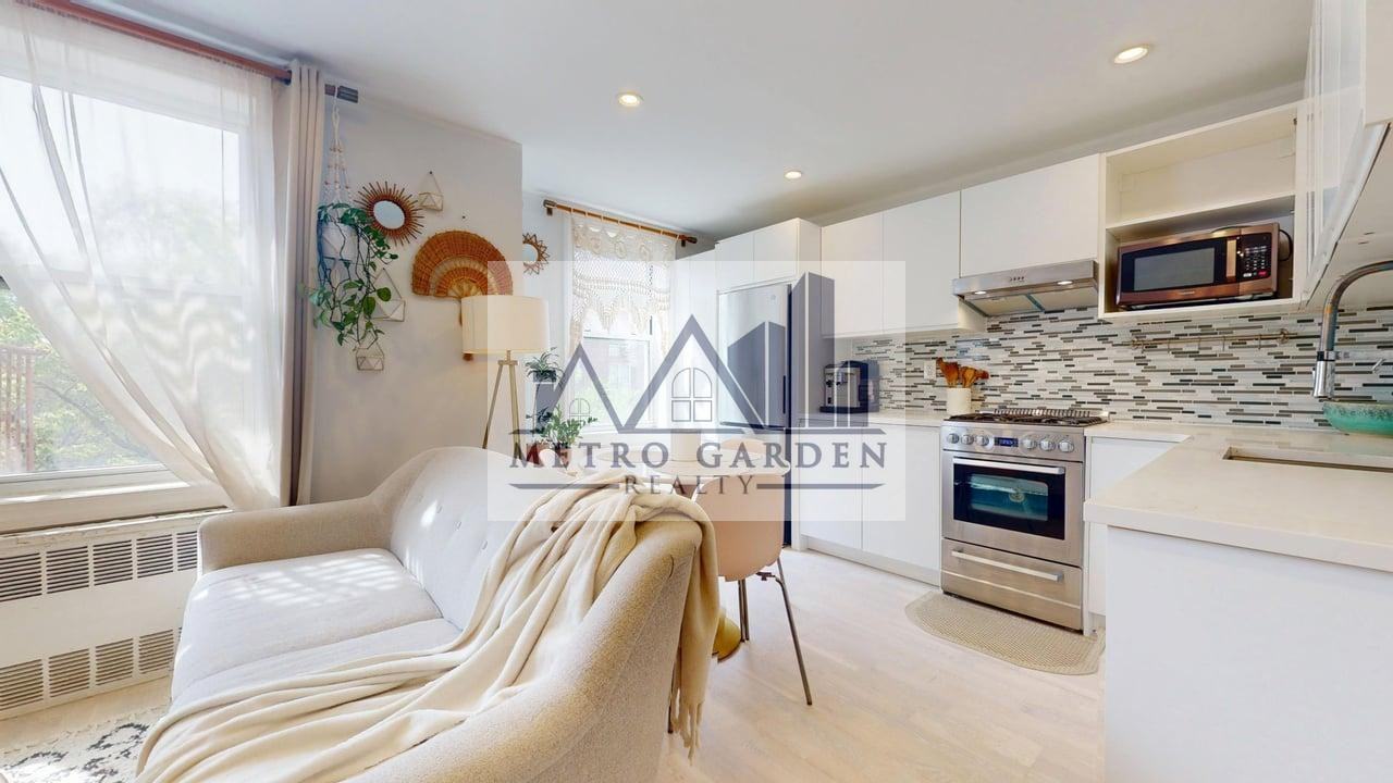 68-15 Selfridge Street #3D - Photo 5 of 32