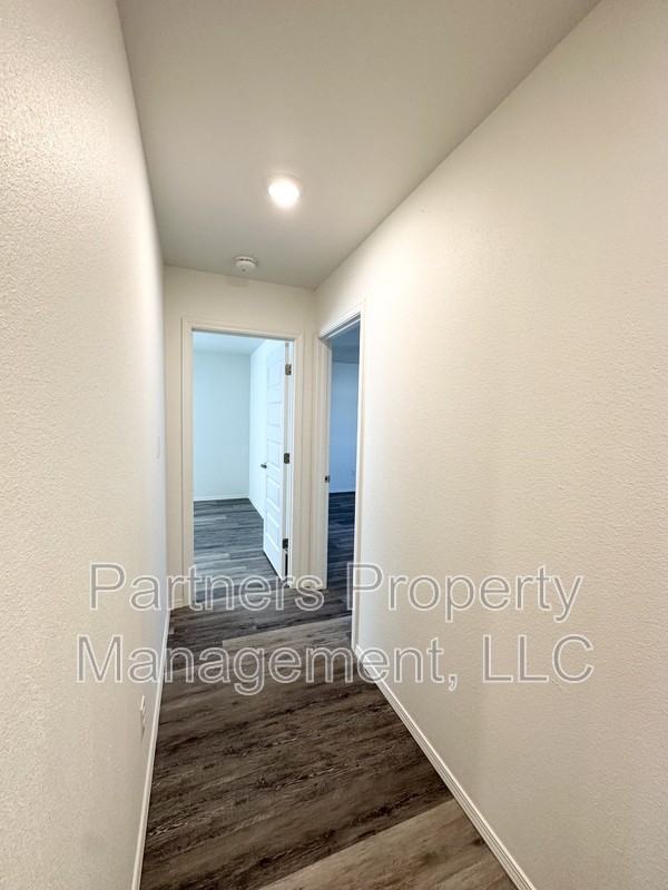 779 S Rupple Rd - Photo 6 of 15