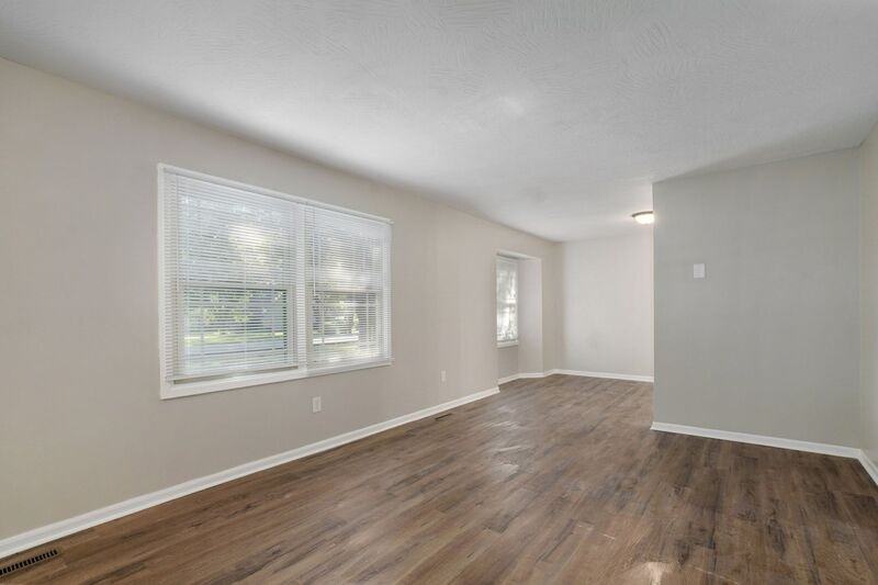 972 N Boston Ln - Photo 3 of 22