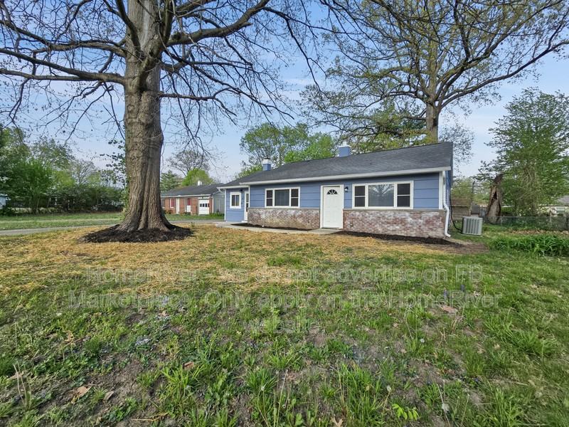 1623 Thorndale St - Photo 2 of 20