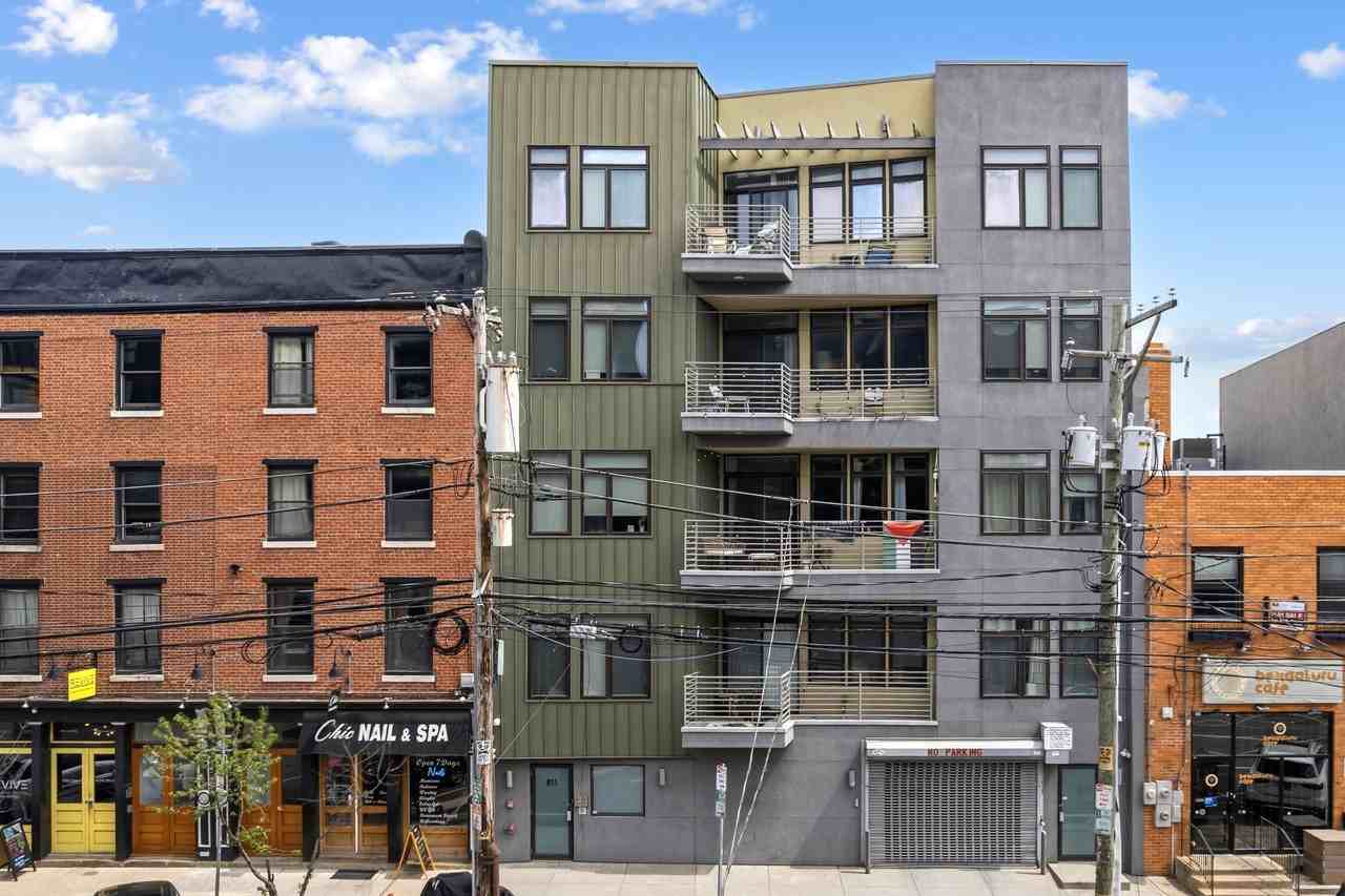 811 N. 2nd St - Photo 2 of 24