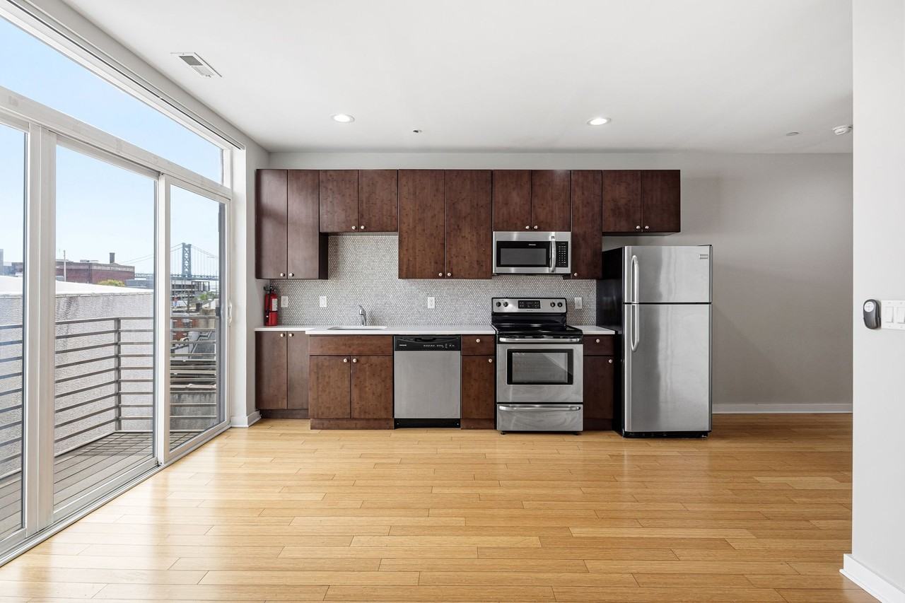 811 N. 2nd St - Photo 7 of 24