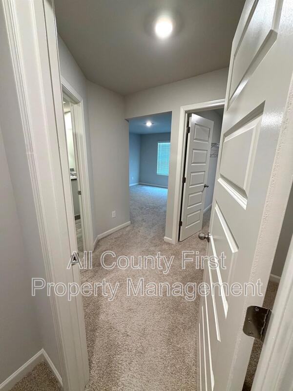 1336 Rogers Landing Rd - Photo 7 of 19