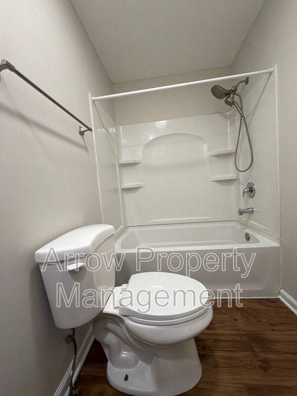 2516 Dudley St - Photo 7 of 11