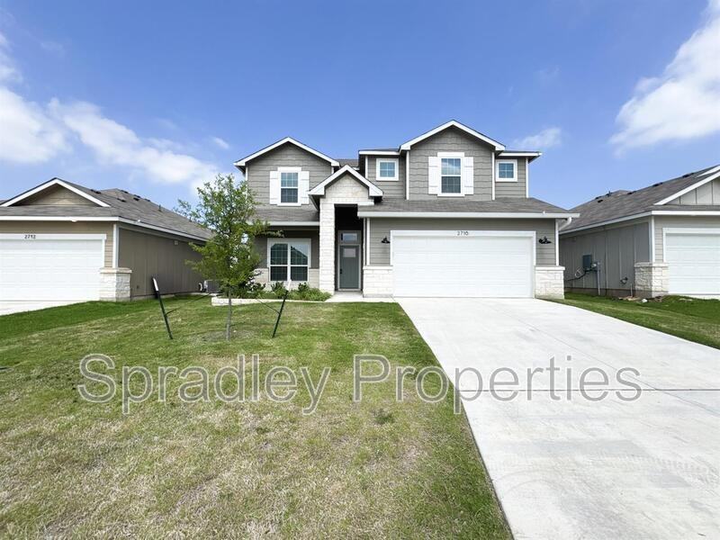 2716 Fox River Dr - Photo 3 of 30