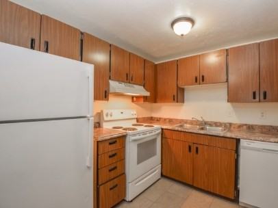 654 1/2 E 800 N - Photo 6 of 12