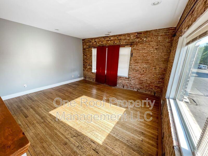 3400 Troost Ave #211 - Photo 3 of 11