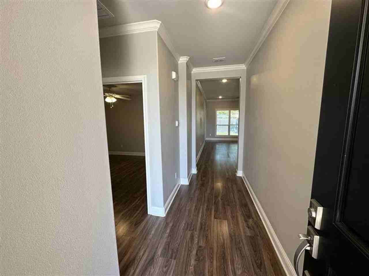 10728 County Road 169 - Photo 2 of 25