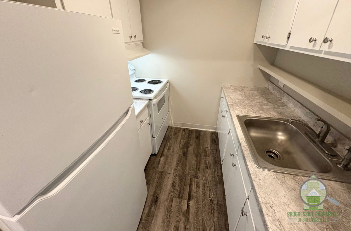 500 Fairview Street - Photo 4 of 12