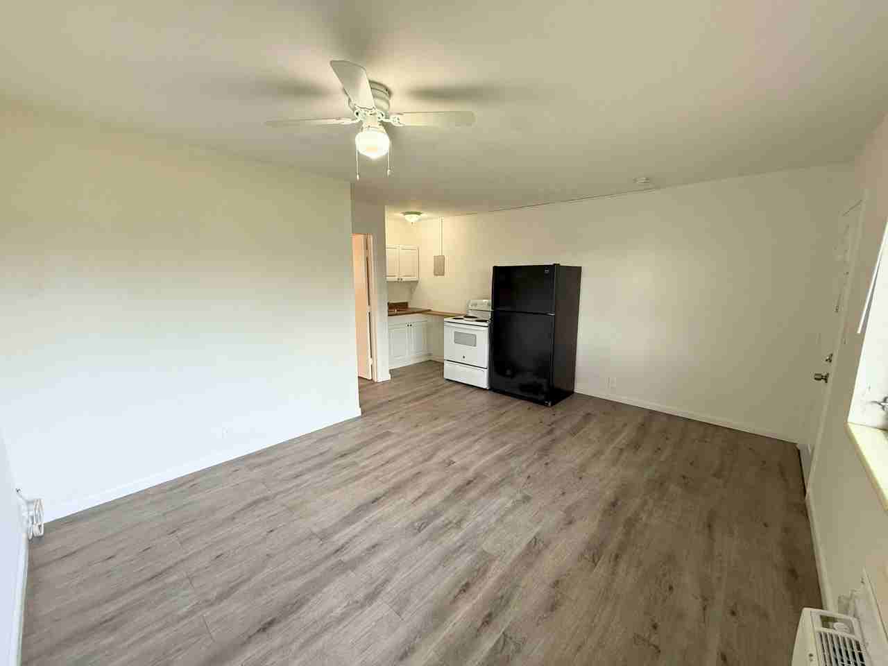 6014 Fillmore Street - Photo 3 of 33