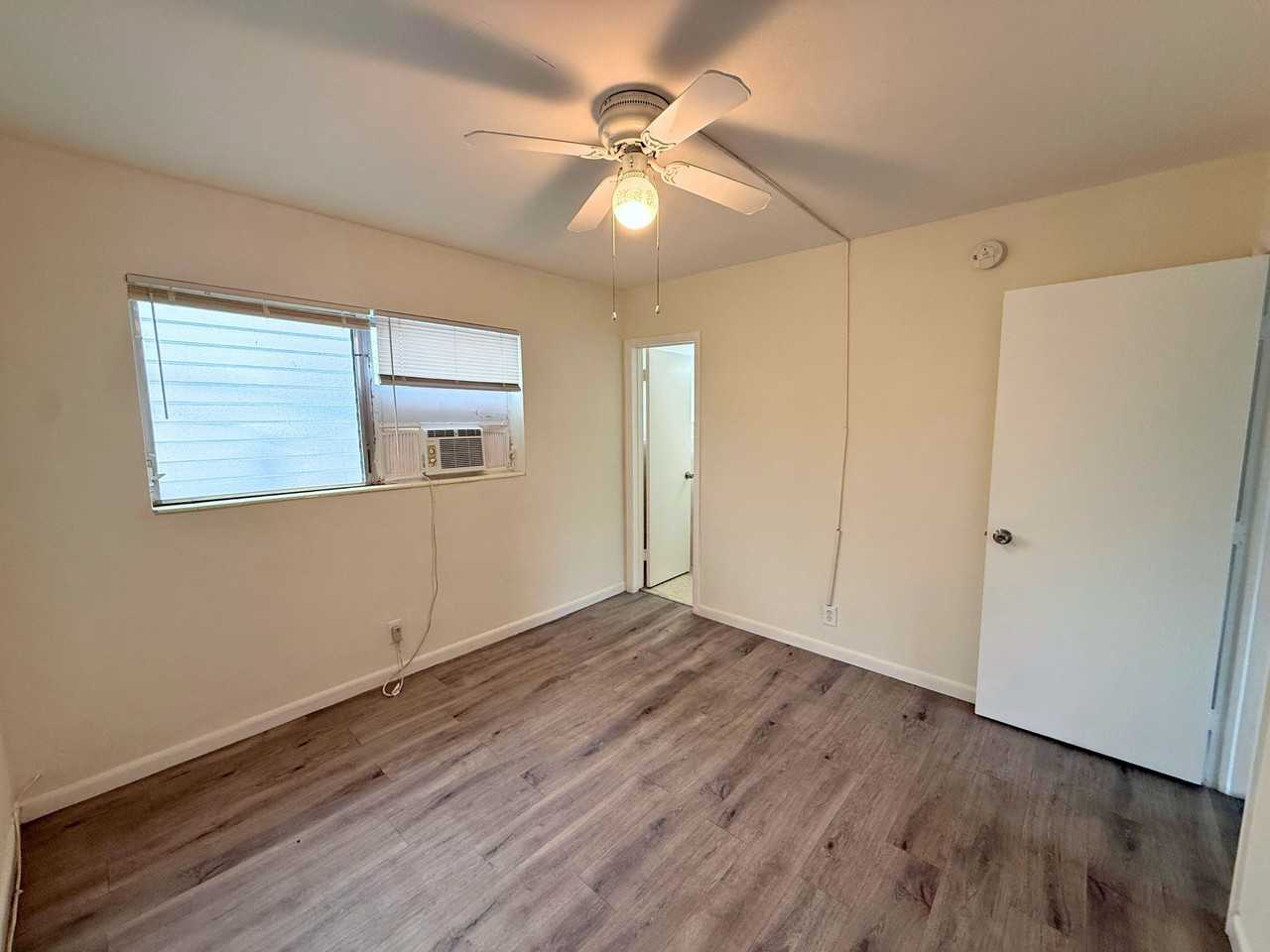 6014 Fillmore Street - Photo 5 of 33