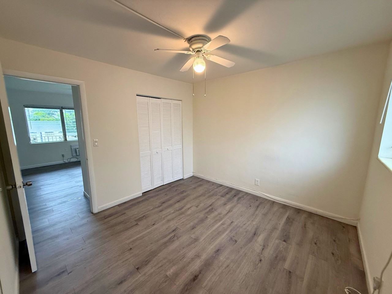 6014 Fillmore Street - Photo 6 of 33