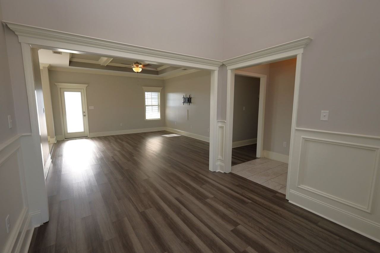 3964 Crusader Ct - Photo 3 of 30