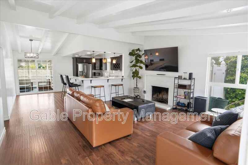 27453 Santa Clarita Rd - Photo 4 of 19