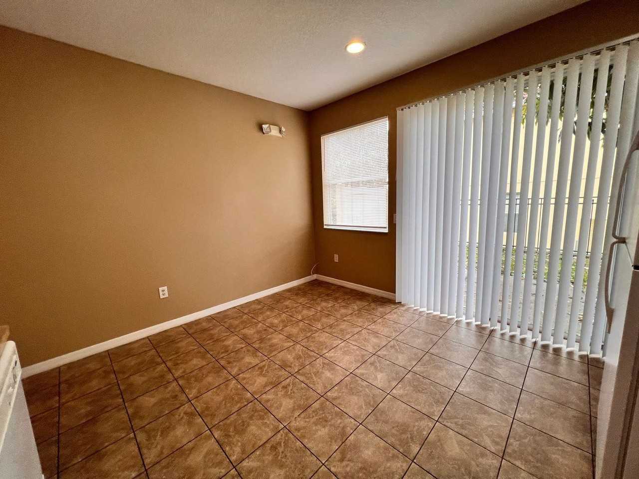 7602 Long Island Dr - Photo 7 of 27