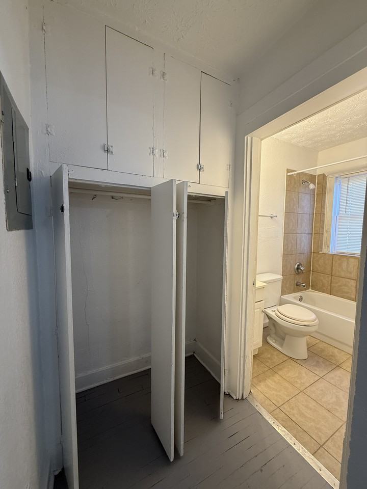 24 Arnold Place - Photo 6 of 50