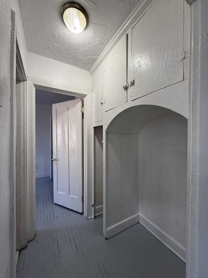 24 Arnold Place - Photo 6 of 10