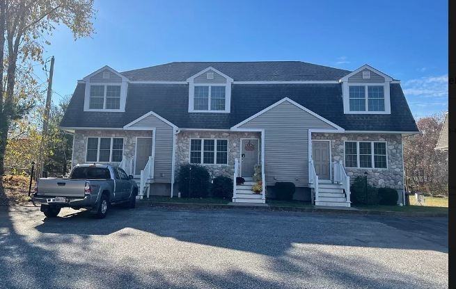 425 Brown Street - Photo 7 of 20