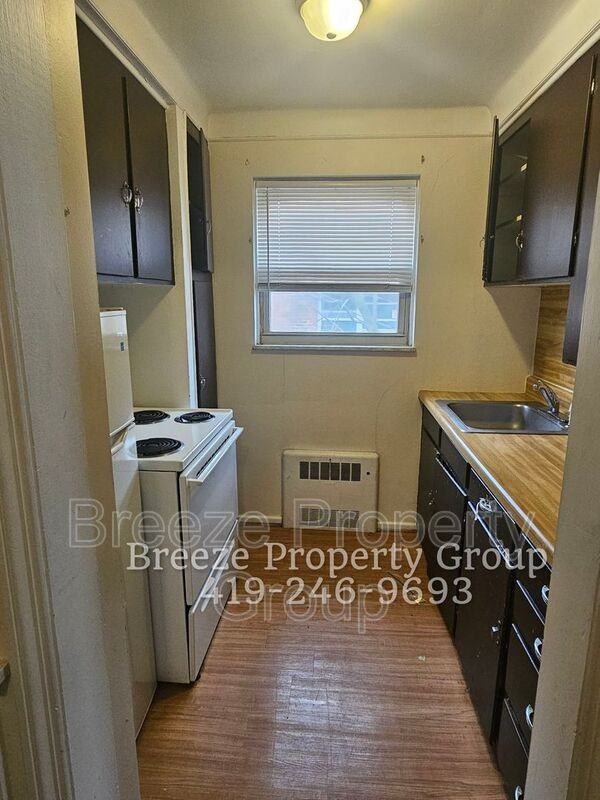 2445 W Bancroft St #2445-15 - Photo 4 of 7