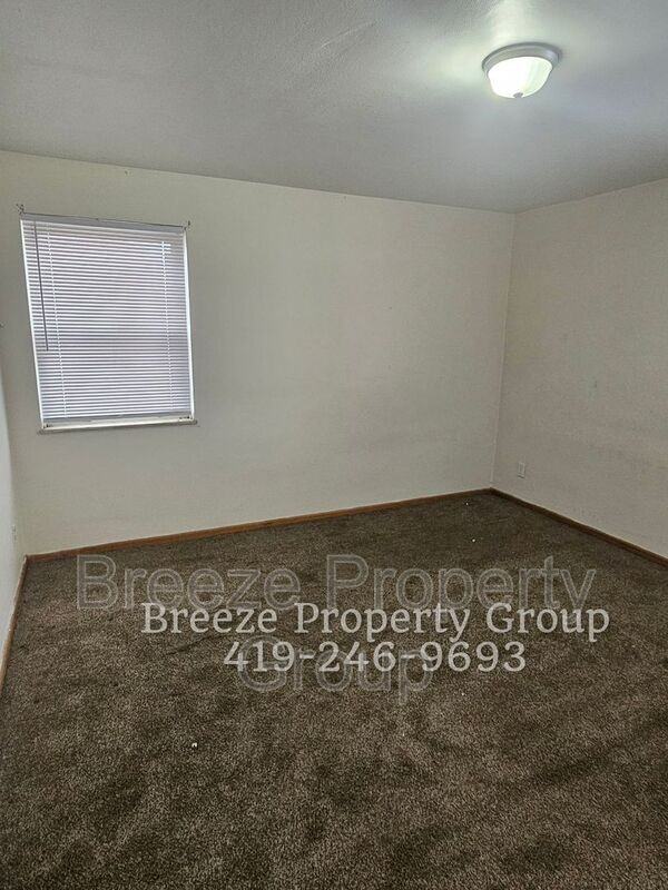 2445 W Bancroft St #2445-15 - Photo 5 of 7