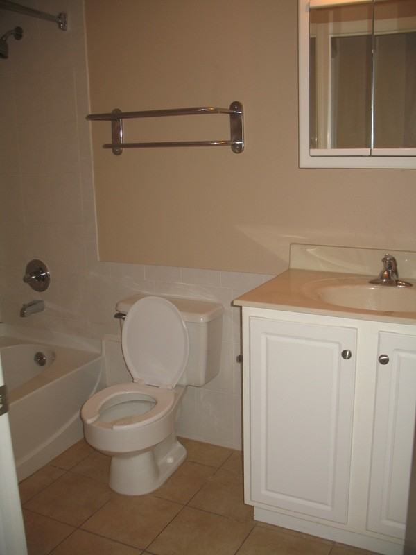 1223 East 2nd Street - Photo 3 of 11